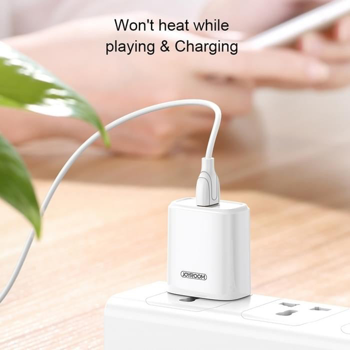 Joyroom Travel Charger L-M126 Single Charger 2.4A 1 USB - White