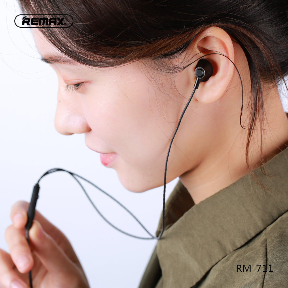 Remax Wired Earphone RM-711 - Black